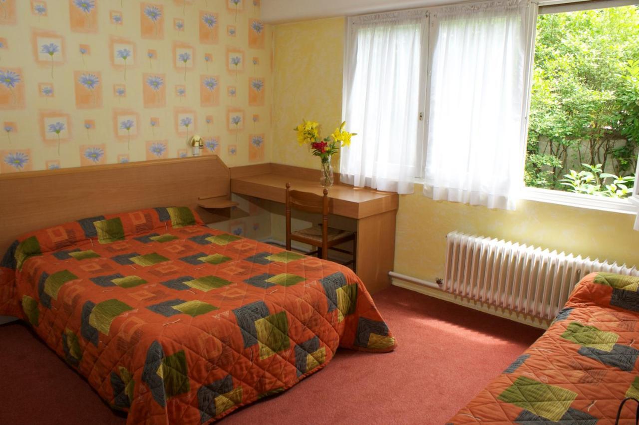 Hotel Le Lyon Bron Ruang foto